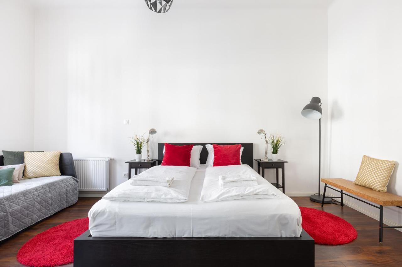 Red Dot One - New Unit In Heart Of Jewish Quarter Apartment Budapest Bagian luar foto