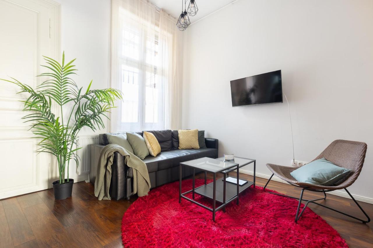 Red Dot One - New Unit In Heart Of Jewish Quarter Apartment Budapest Bagian luar foto