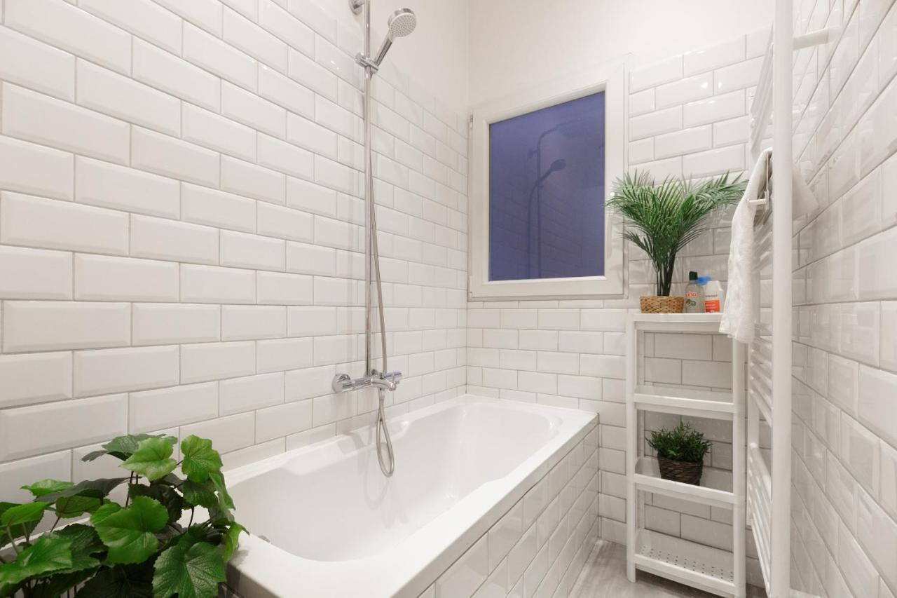 Red Dot One - New Unit In Heart Of Jewish Quarter Apartment Budapest Bagian luar foto