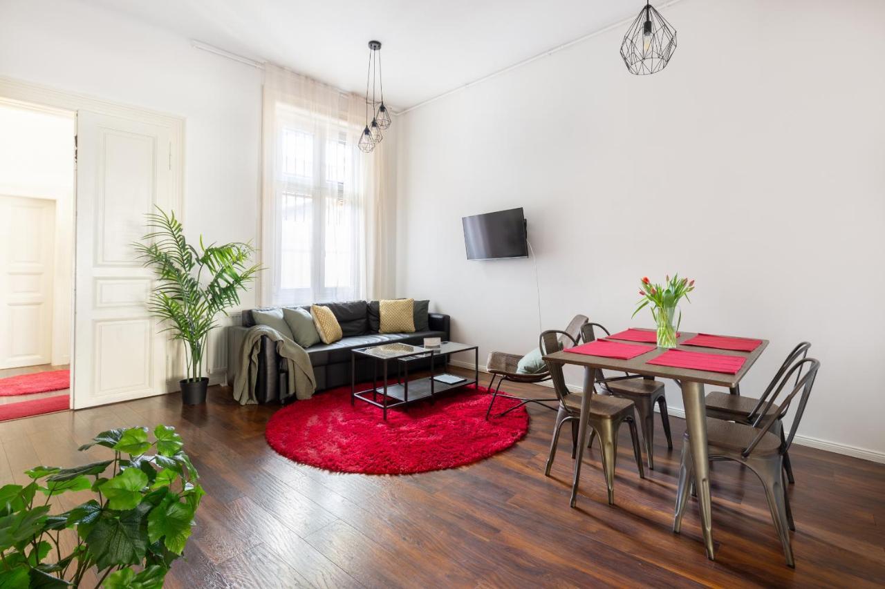 Red Dot One - New Unit In Heart Of Jewish Quarter Apartment Budapest Bagian luar foto